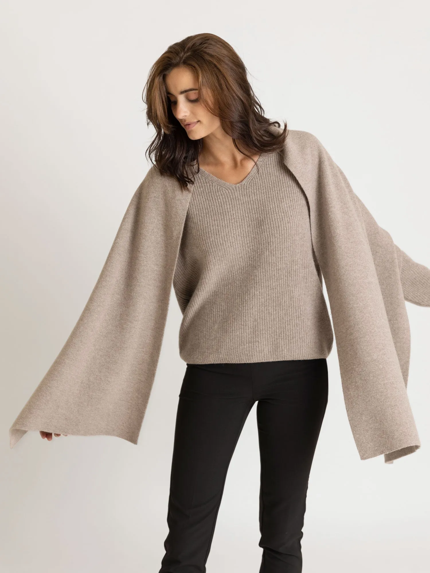 Cashmere sweater "Maya" - toast