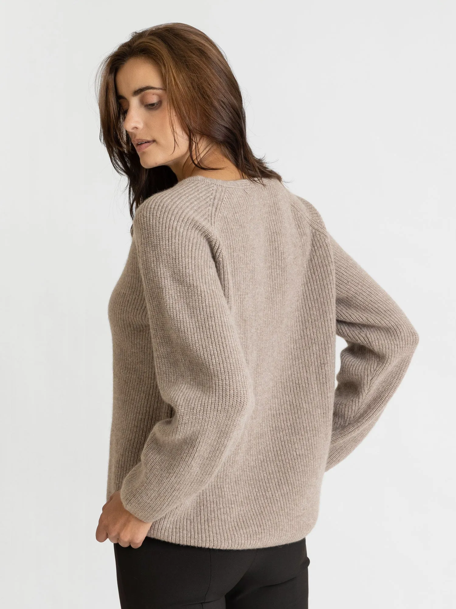 Cashmere sweater "Maya" - toast